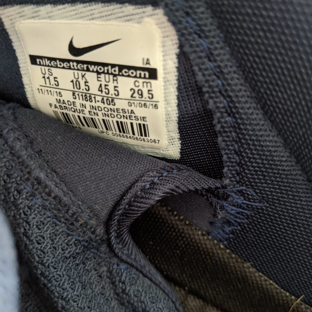 Nike Roshe's - Picture 3 of 4